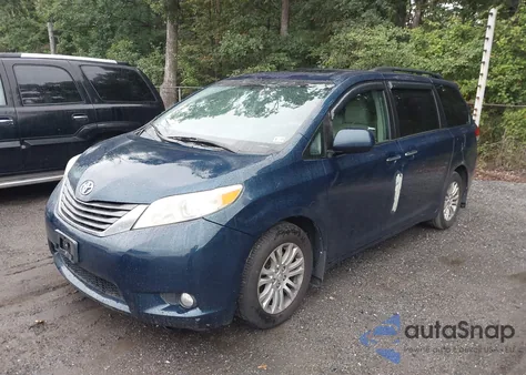 2011 Toyota Sienna Xle V6 из США, поврежденный, VIN 5TDYK3DCXBS036765